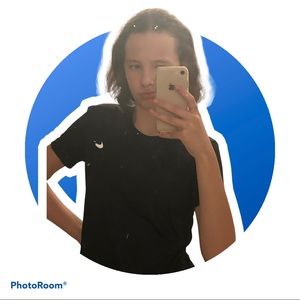 Meet your Posher, Ava